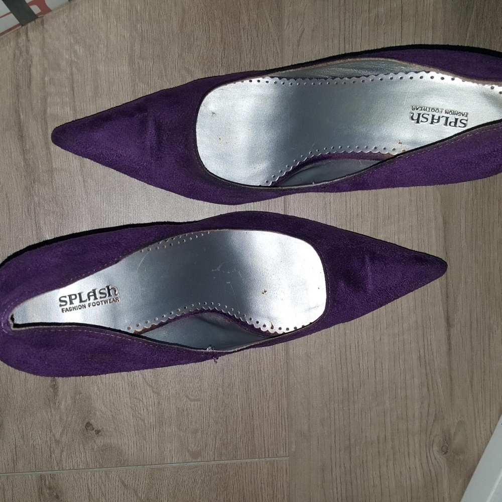 Splash Purple Pumps
